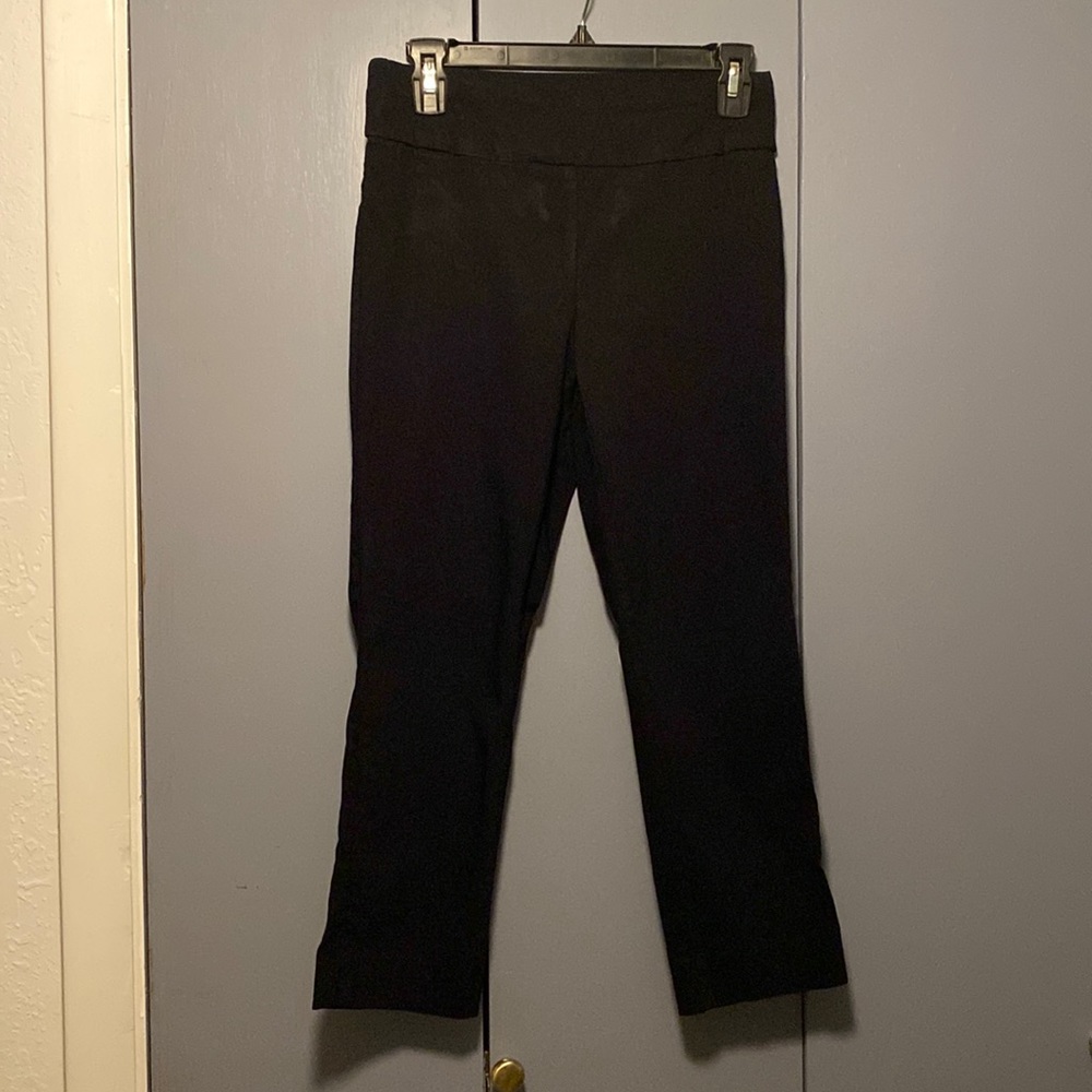 St John’s Bay Black Dress Capris Size 4